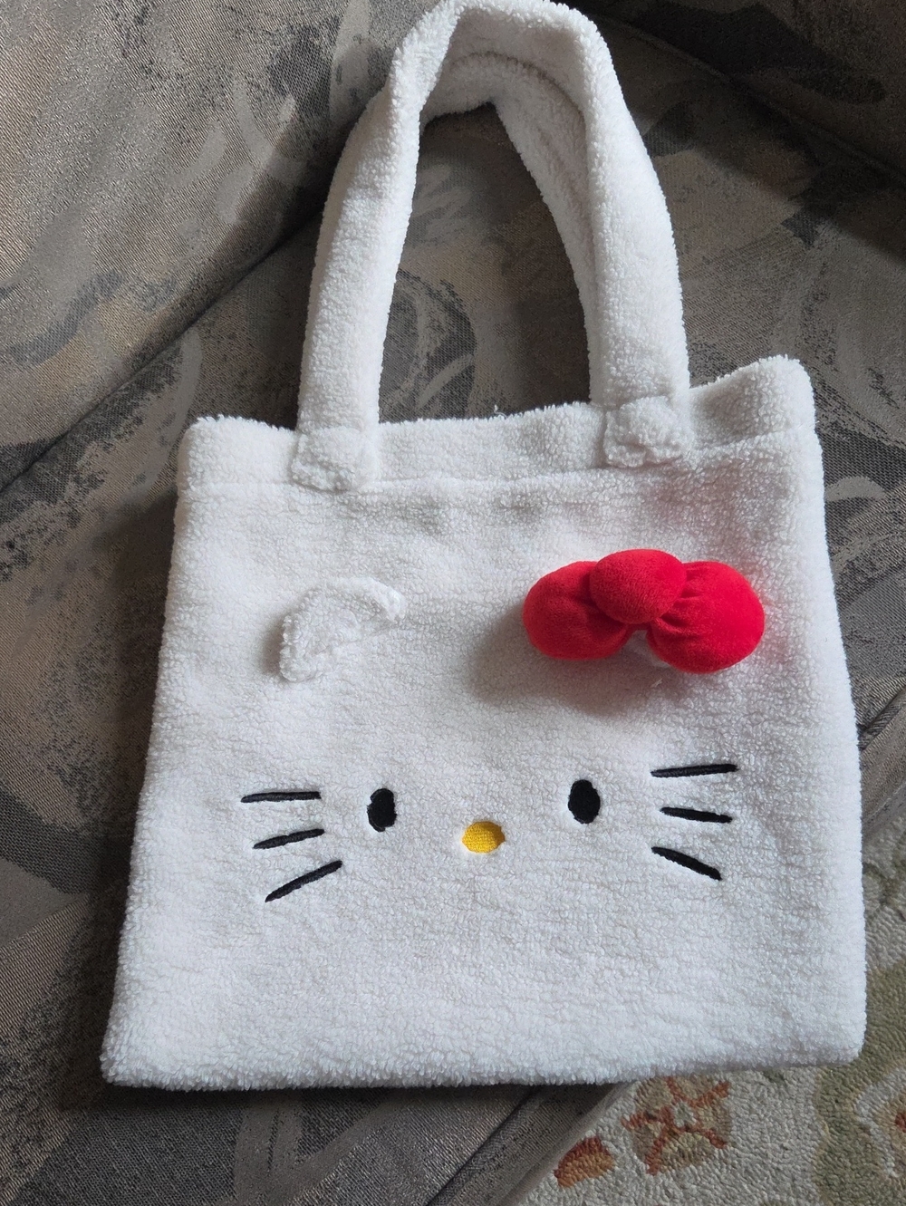 Hello Kitty White Plush Tote Bag with Red Bow RARE